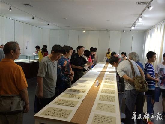 双城市图书馆最新人事任命，推动图书馆事业发展